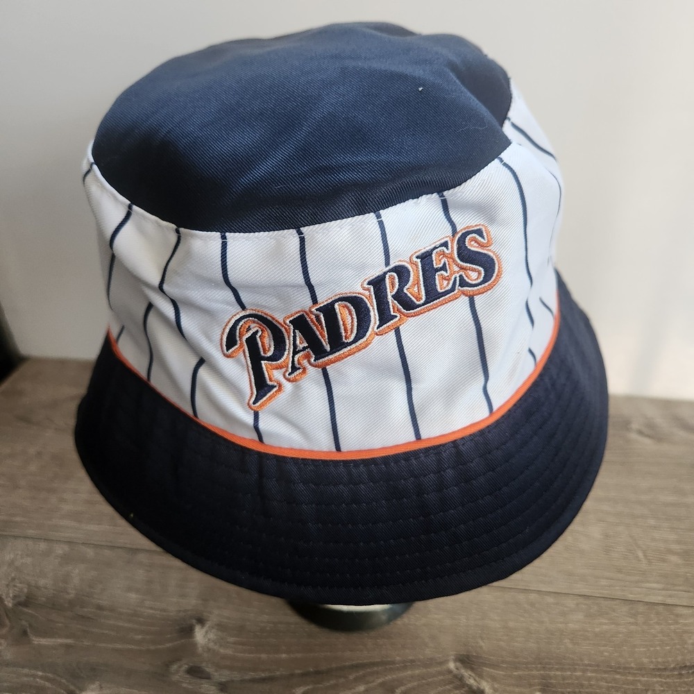 2025 San Diego Padres Bucket Hat Reversible Retro Logos SGA 80s & 90s Logos - Picture 5 of 5
